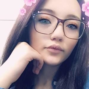 Meet your Posher, Gabby